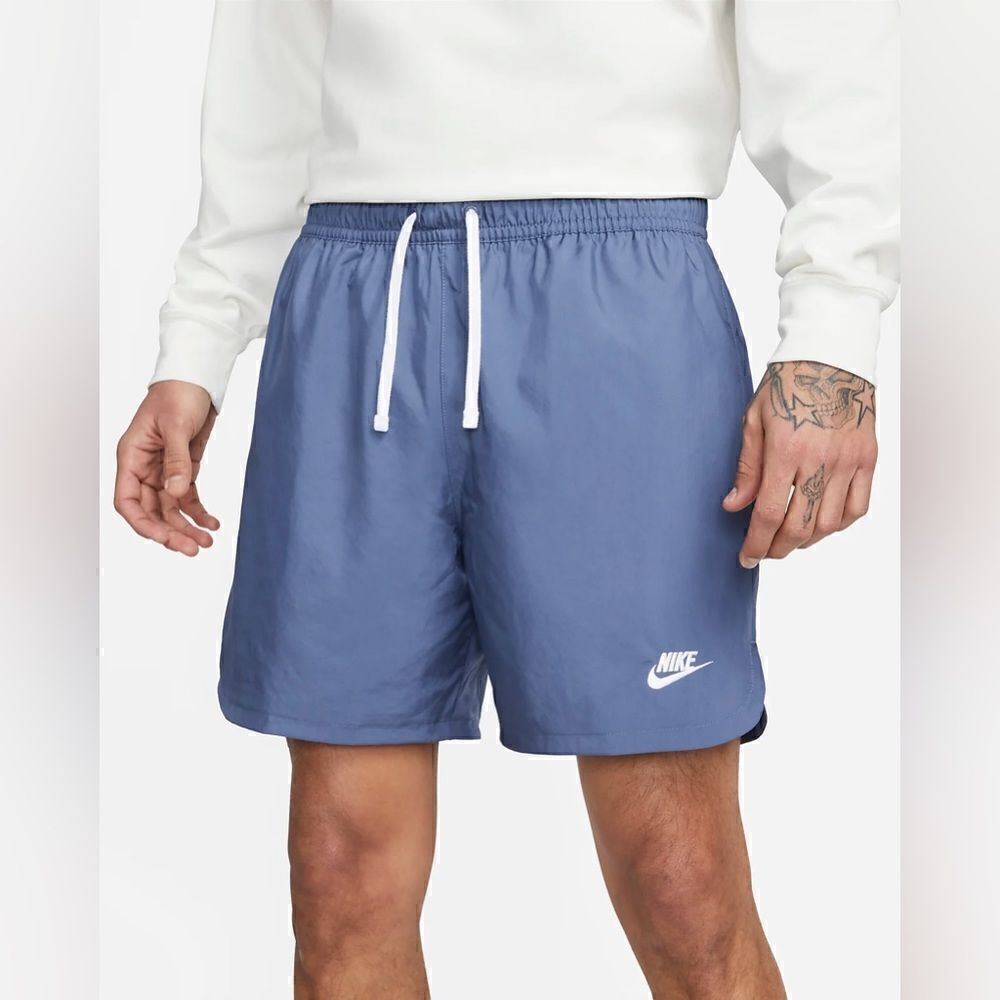 Nike Sportswear Essentials Woven Flow Blue Shorts